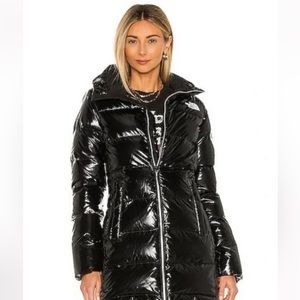 The northface shiny Gotham parka new with tags